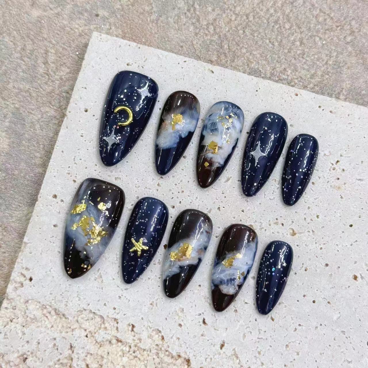 2024 new nails advanced art childlike graffiti sky galaxy short nail