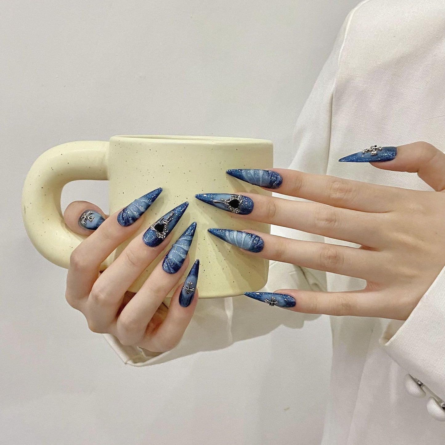 Temperament blue ocean nail art fake nail Plastic nails