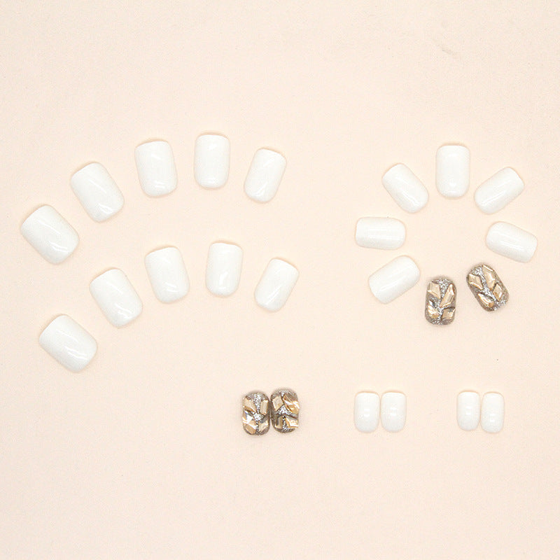 Beaustiful off-white color short crystal dimond gold press on nail