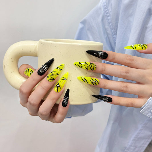 Handmade yellow black nail art gel skull press on nails