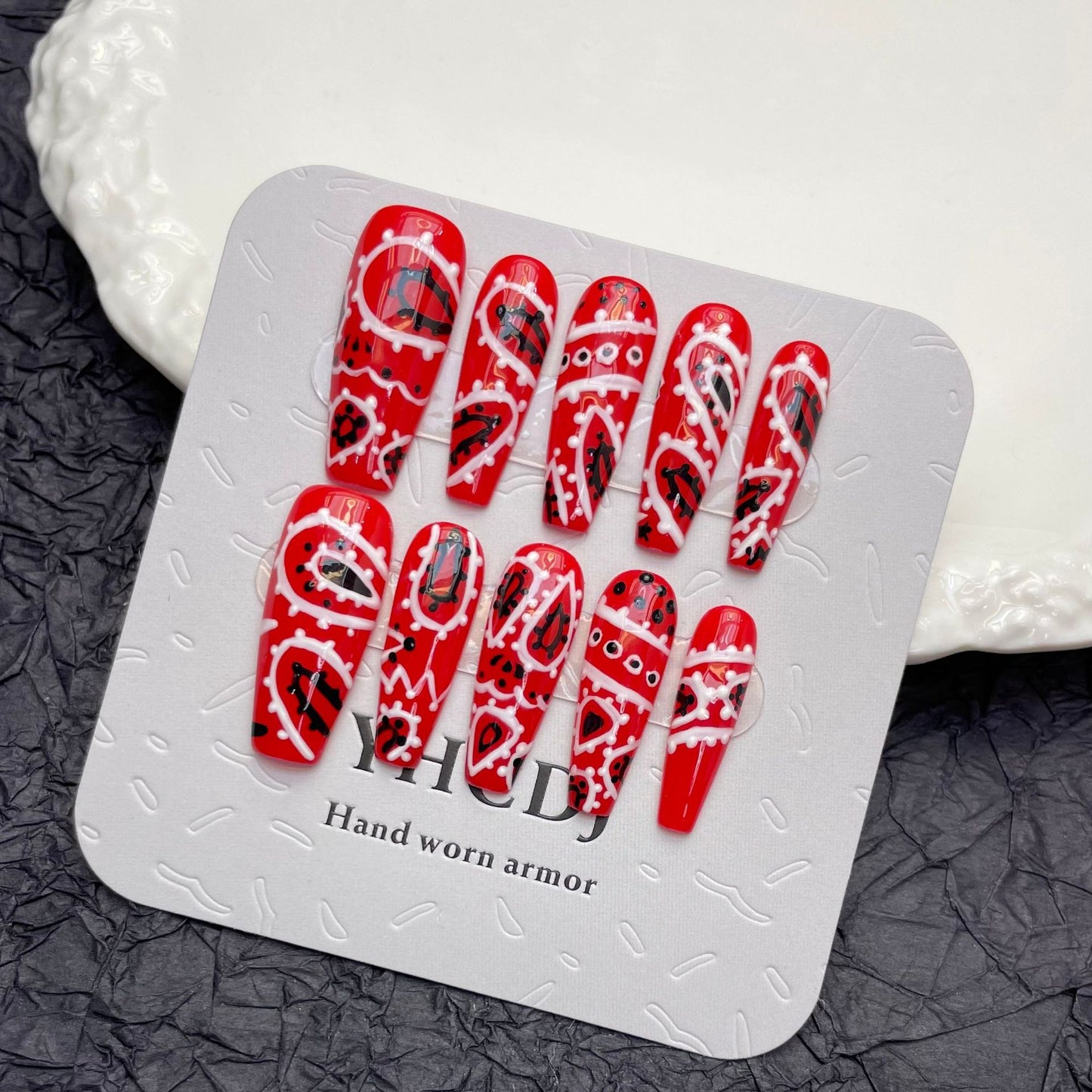 Red hand-painted nail art removable graffiti fake nails